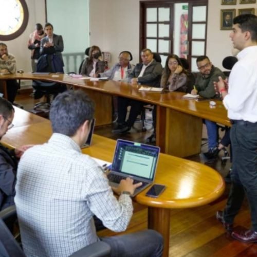 DISTRITO REITERÓ COMPROMISO CON LA CONSTRUCCIÓN DE MULTICAMPUS